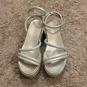 JSLIDES silver sandals